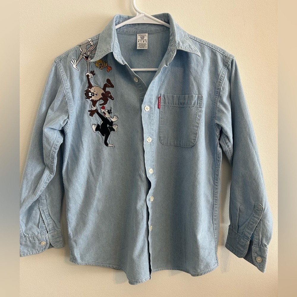 Vintage Warner Bros Looney Tunes Denim Shirt Embroidered Bugs Bunny Taz Tweety